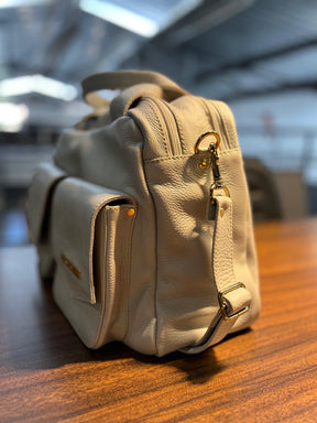 Bolsa COPENHAGEN em couro legítimo