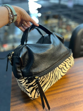 Bolsa SAVANA em couro legítimo de