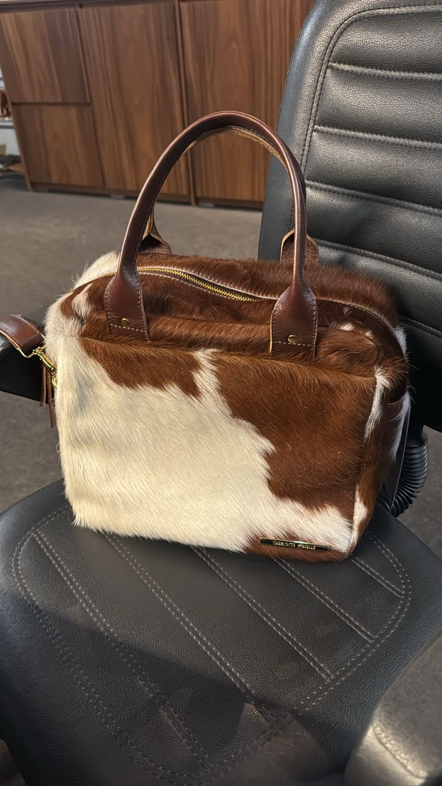 Bolsa BUENOS AIRES em couro legítimo