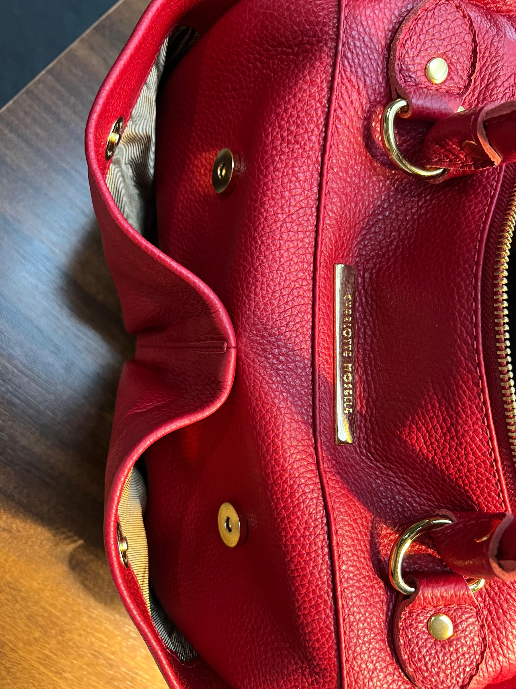 Bolsa DINAMARCA em couro legítimo