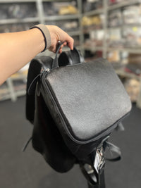 Mala/Mochila ATLAS em couro legítimo