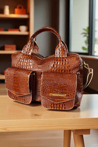 Bolsa COPENHAGEN em couro legítimo