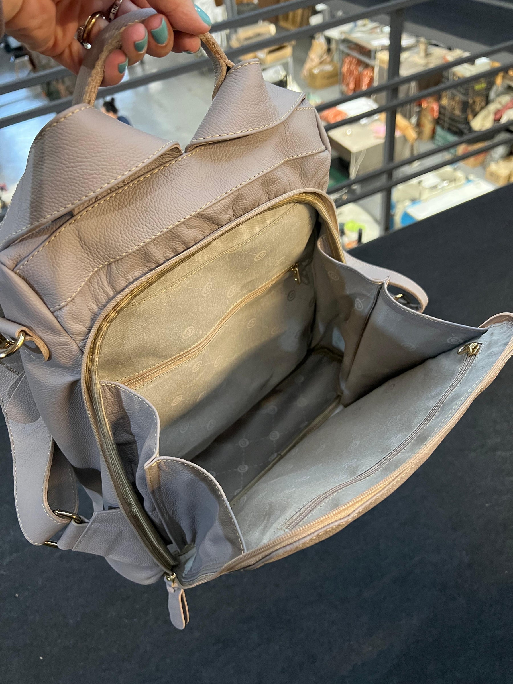 Bolsa Mochila TOKYO em couro legítimo