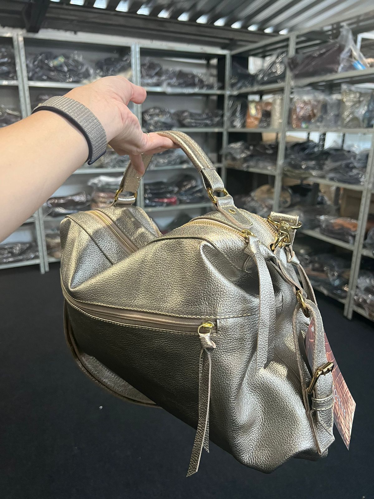 Bolsa LUXEMBURGO em couro legítimo