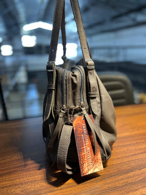 Bolsa NORUEGA em couro Legítimo