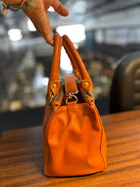 Bolsa TESS em matelassê couro legítimo