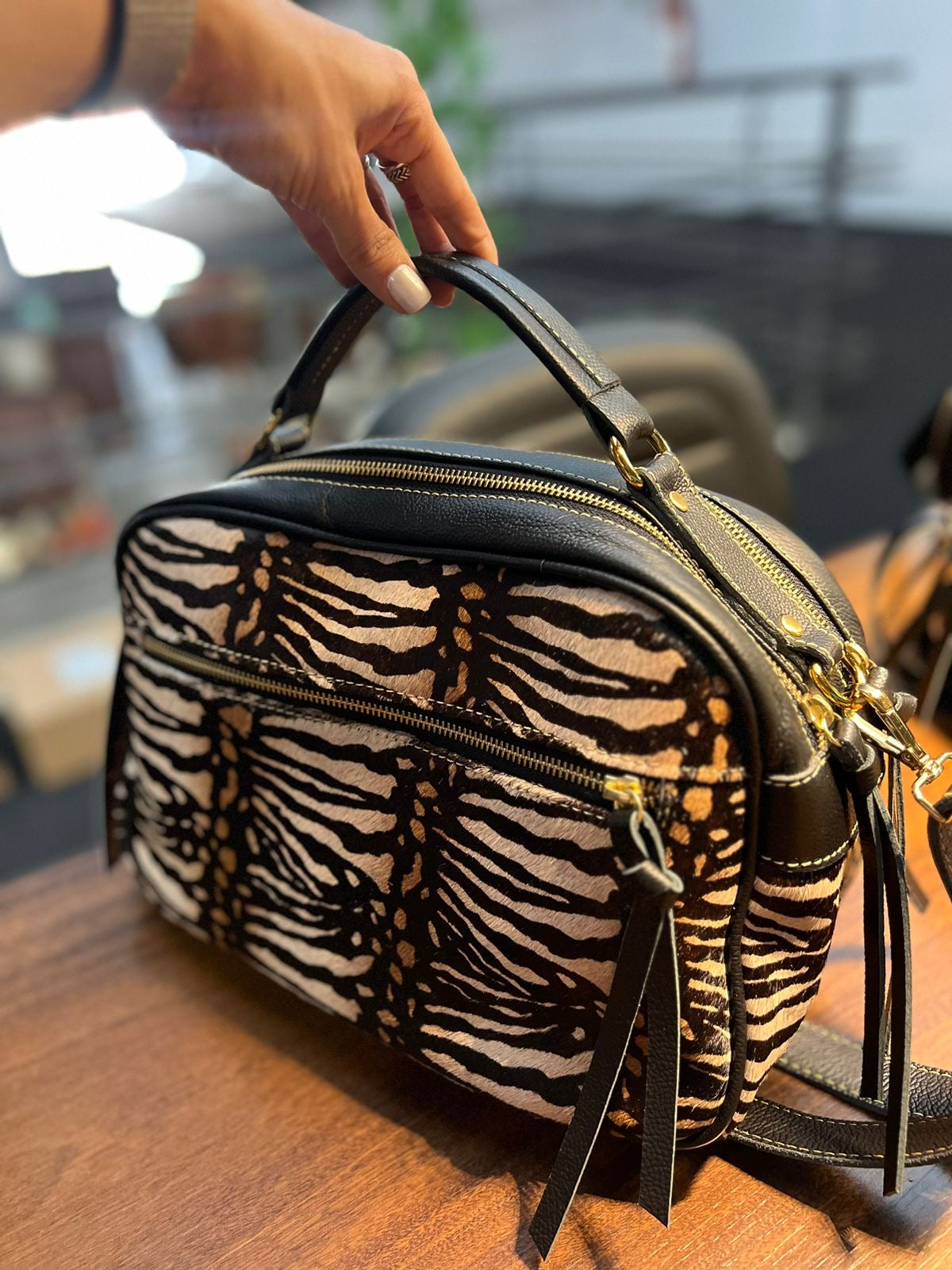 Bolsa MÔNACO em couro legítimo