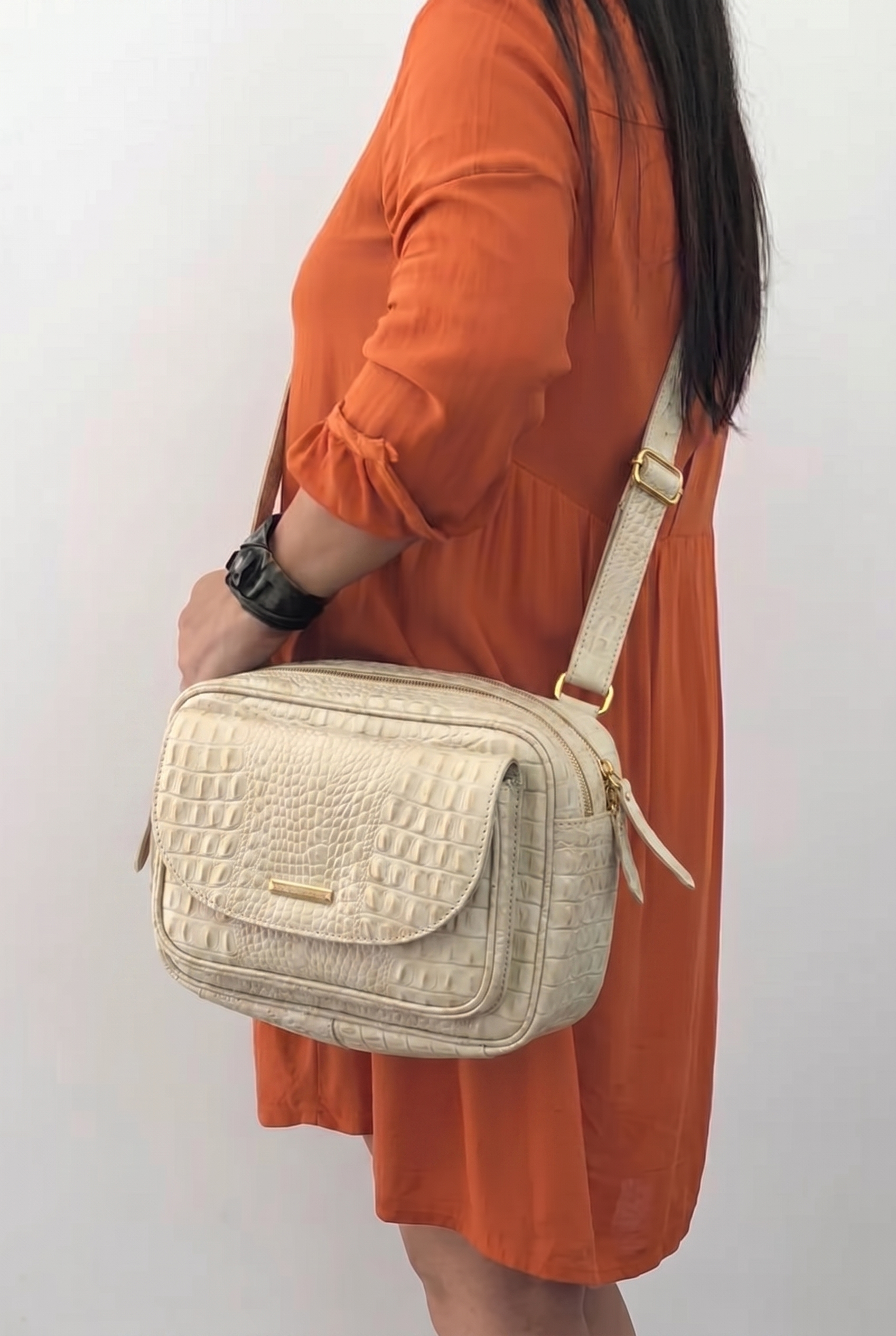 Bolsa GREGA em couro legítimo