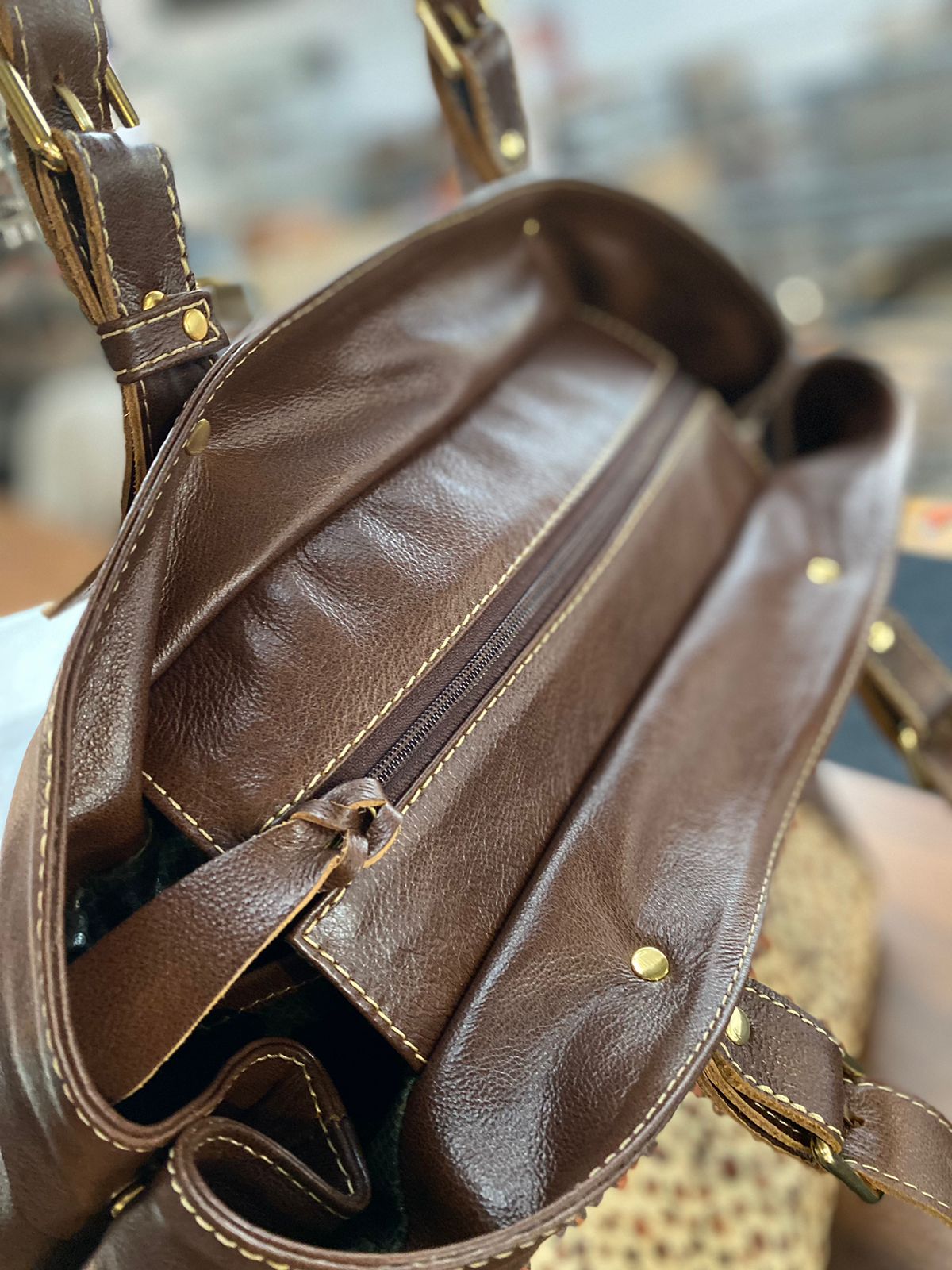 Bolsa COLISEU em couro legítimo