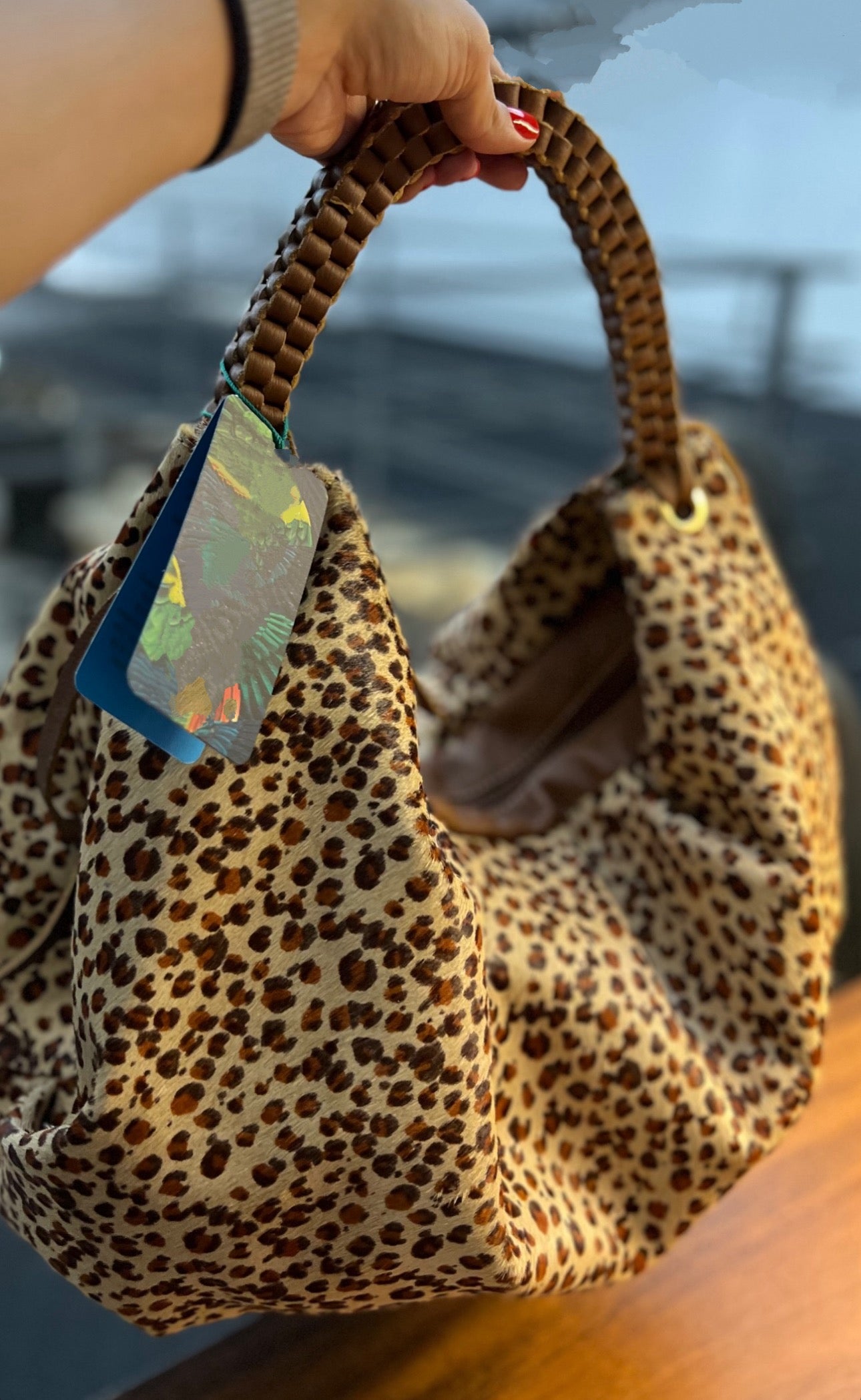 Bolsa MORGANA em couro legítimo