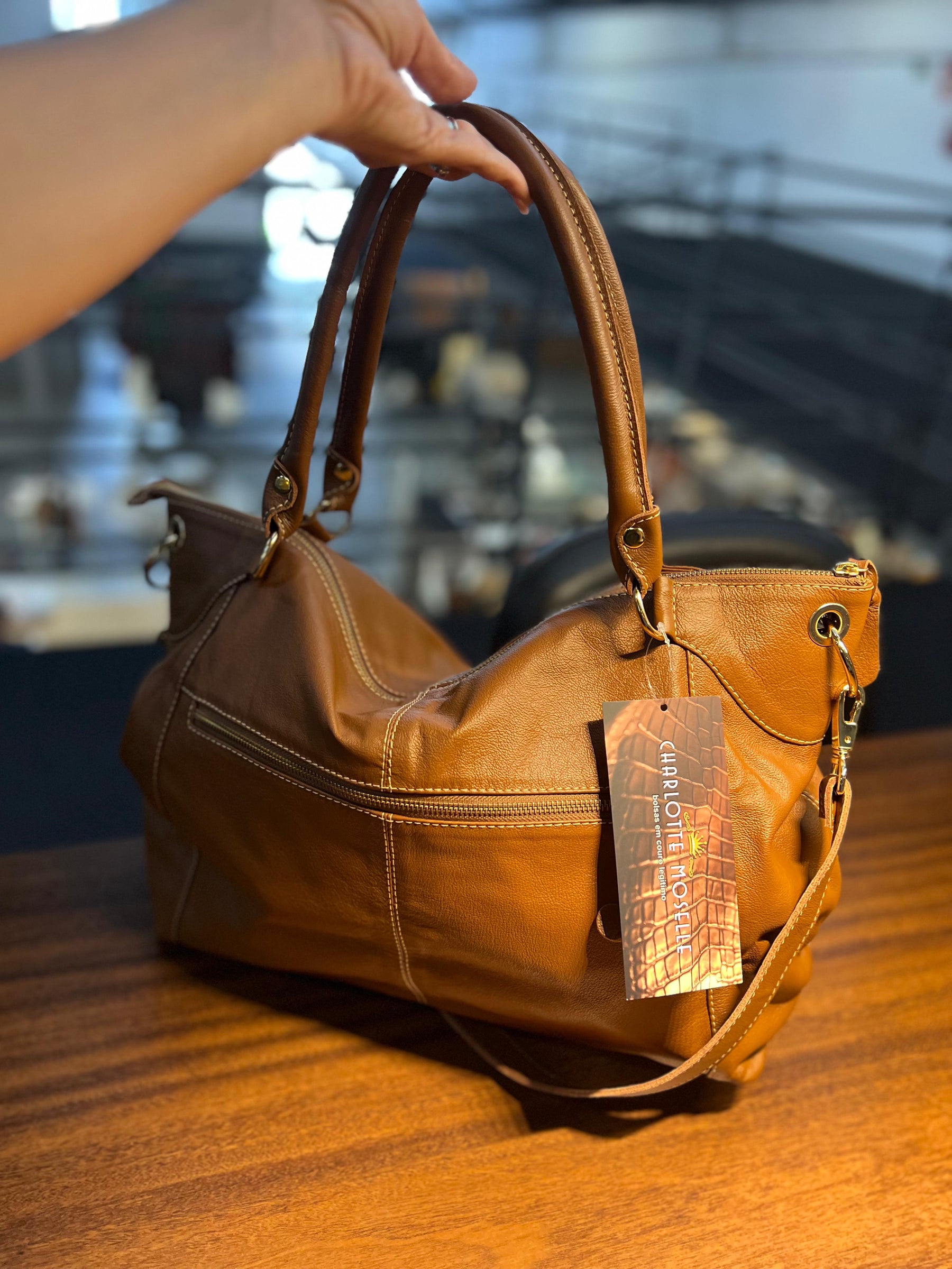 Bolsa VERSALHES em couro legítimo