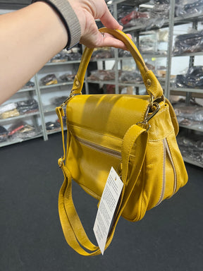 Bolsa INGLESA em couro legítimo