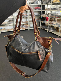 Bolsa VERSALHES em couro legítimo
