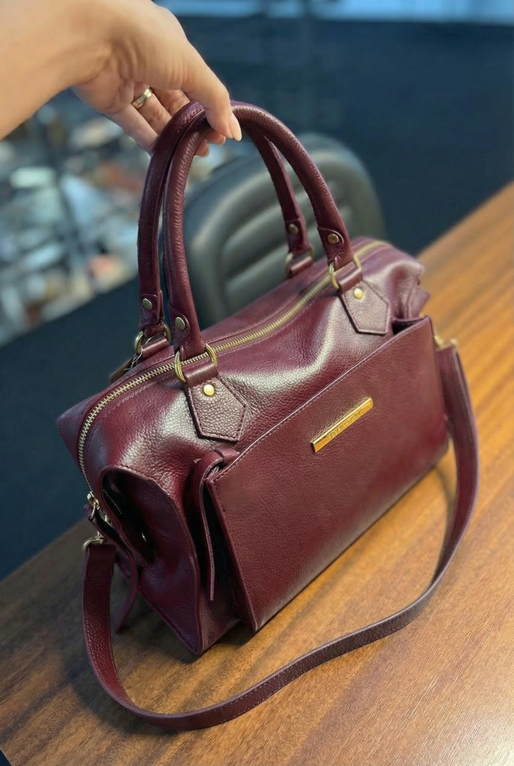 Bolsa LONDRES em couro legítimo