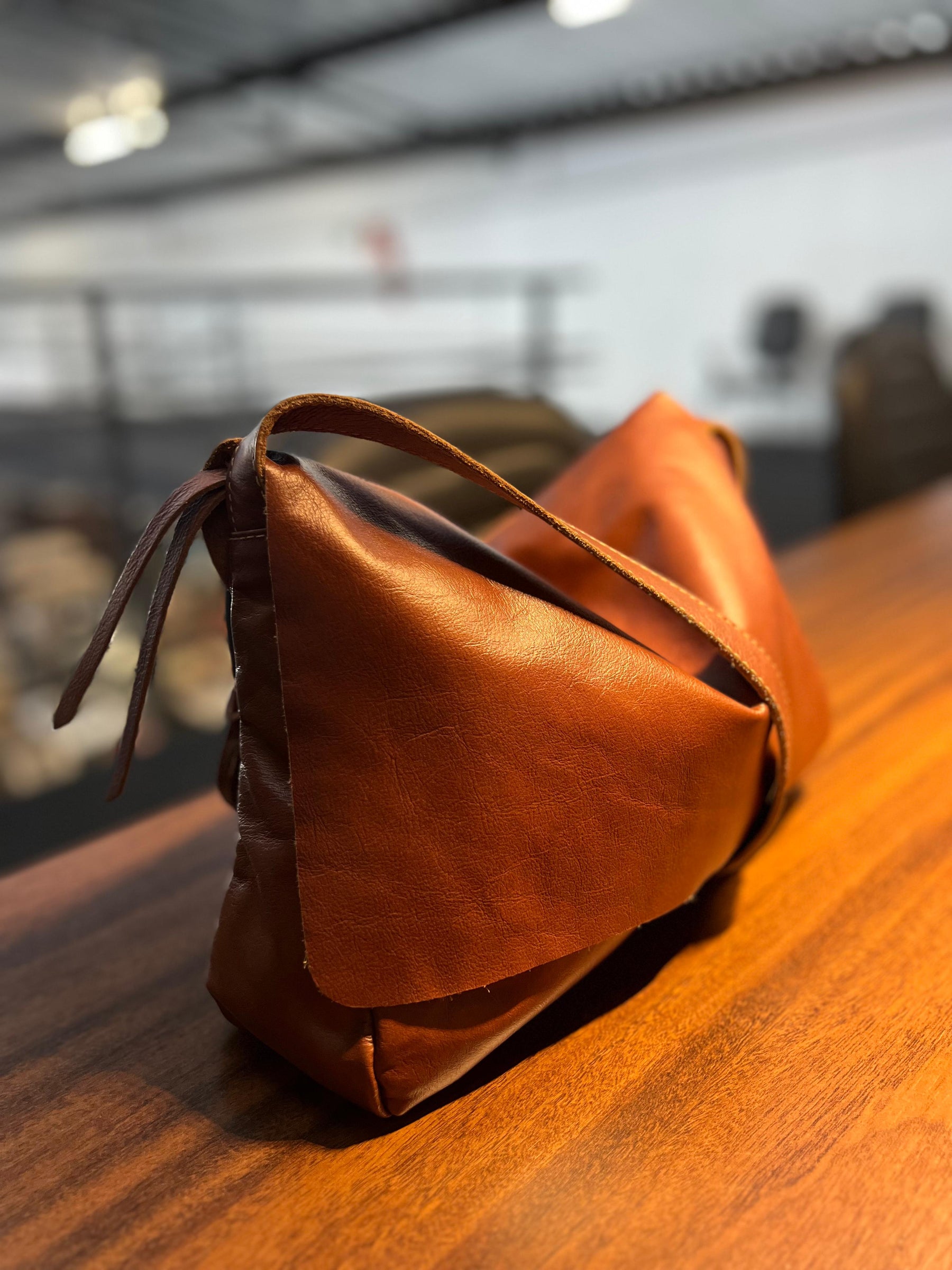 Bolsa CARTEIRO LIVERPOOL em couro legítimo