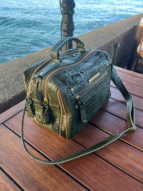 Bolsa SUÍÇA em couro legítimo