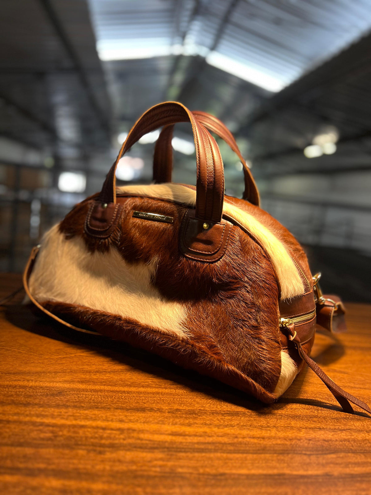Bolsa ROTERDÃ em couro legítimo