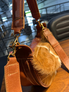 Bolsa MALIBU em couro legítimo