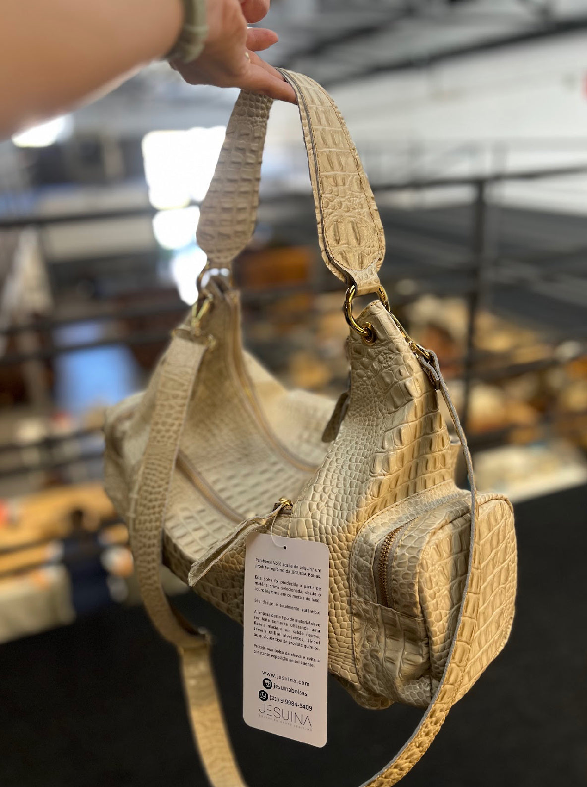 Lançamento! Bolsa HAVANA em couro legítimo