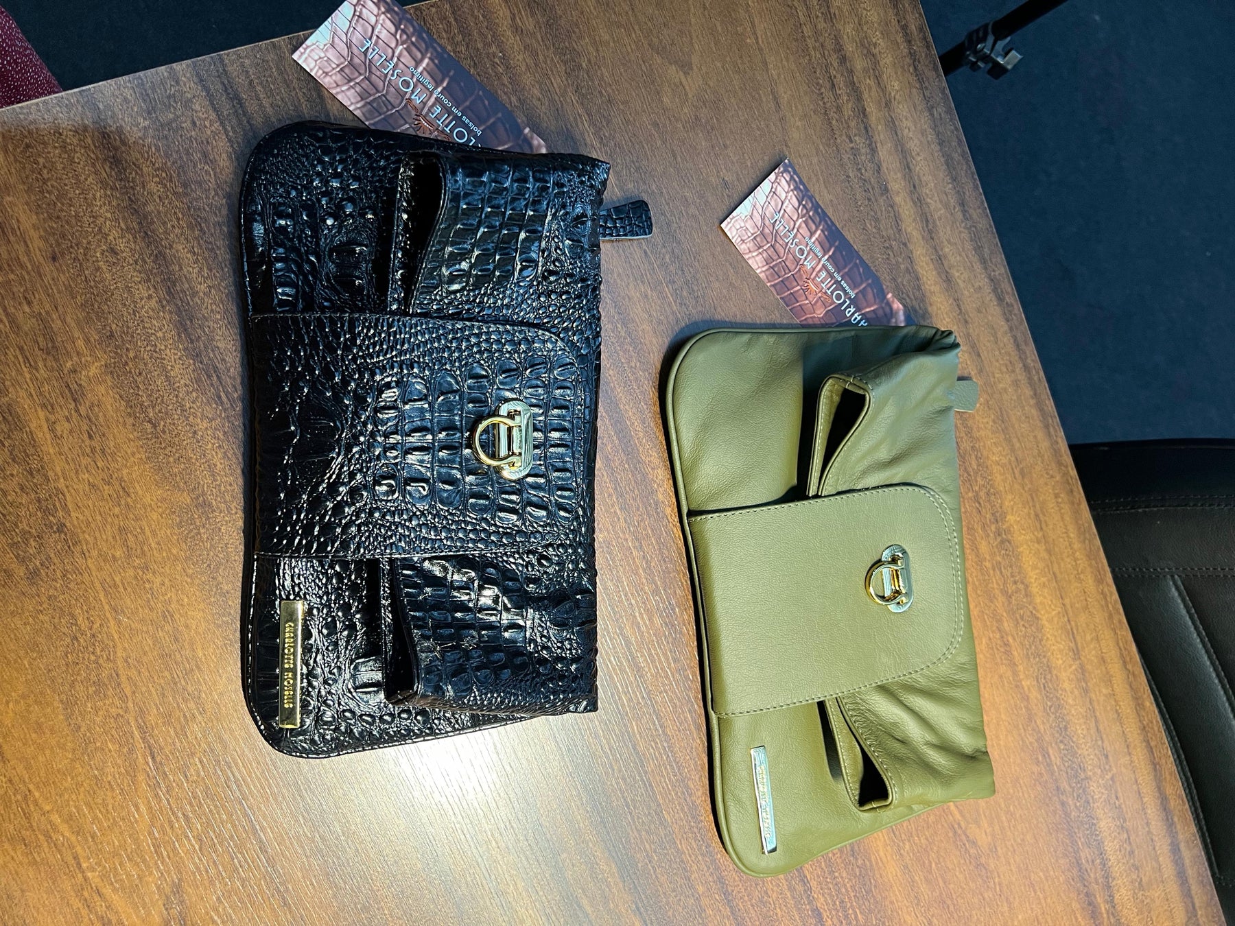 Bolsa Clutch OXFORD em couro legítimo