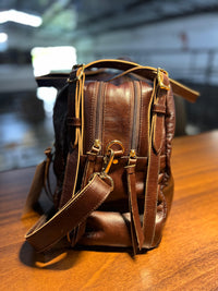 Bolsa NORUEGA em couro Legítimo