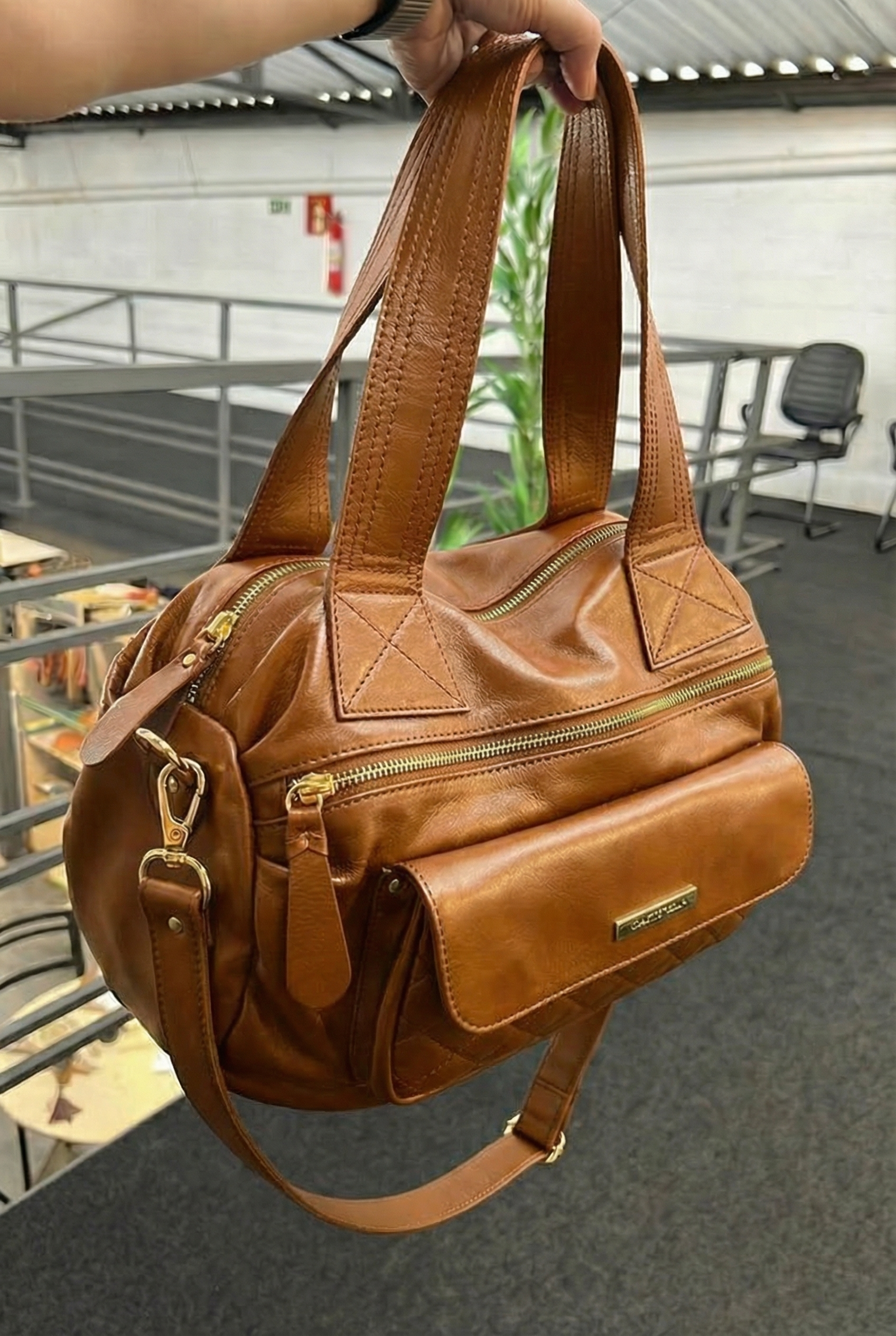 Bolsa BAHAMAS em couro legítimo