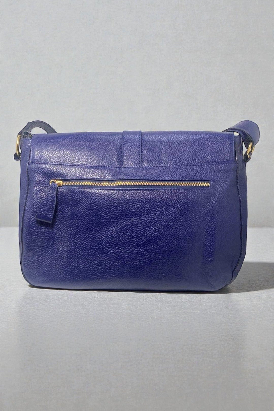 Bolsa KASTELLET em couro legítimo