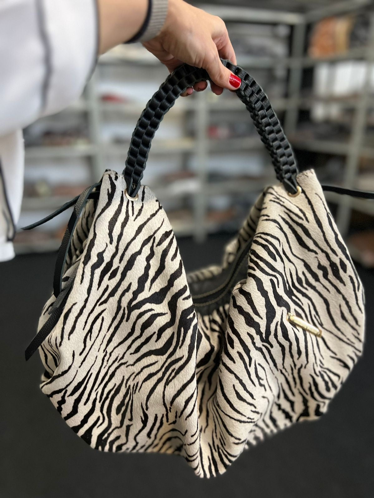 Bolsa MORGANA em couro legítimo