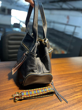 Bolsa MONTEVIDÉO em couro legítimo
