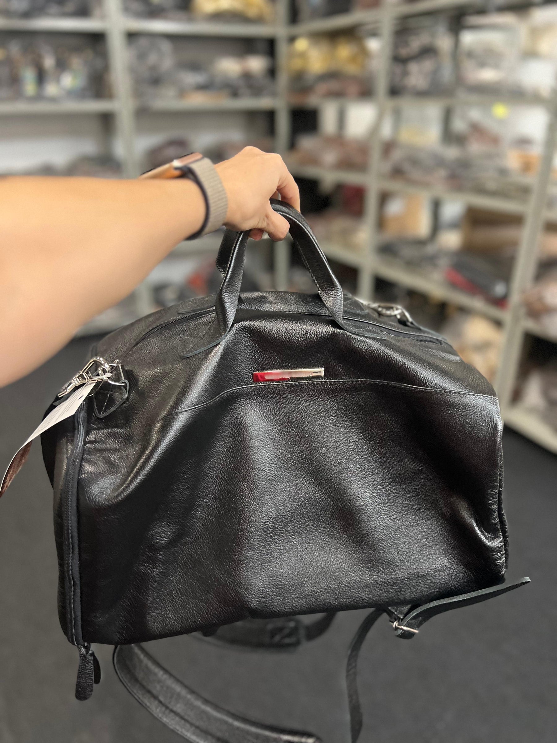 Mala/Mochila ATLAS em couro legítimo