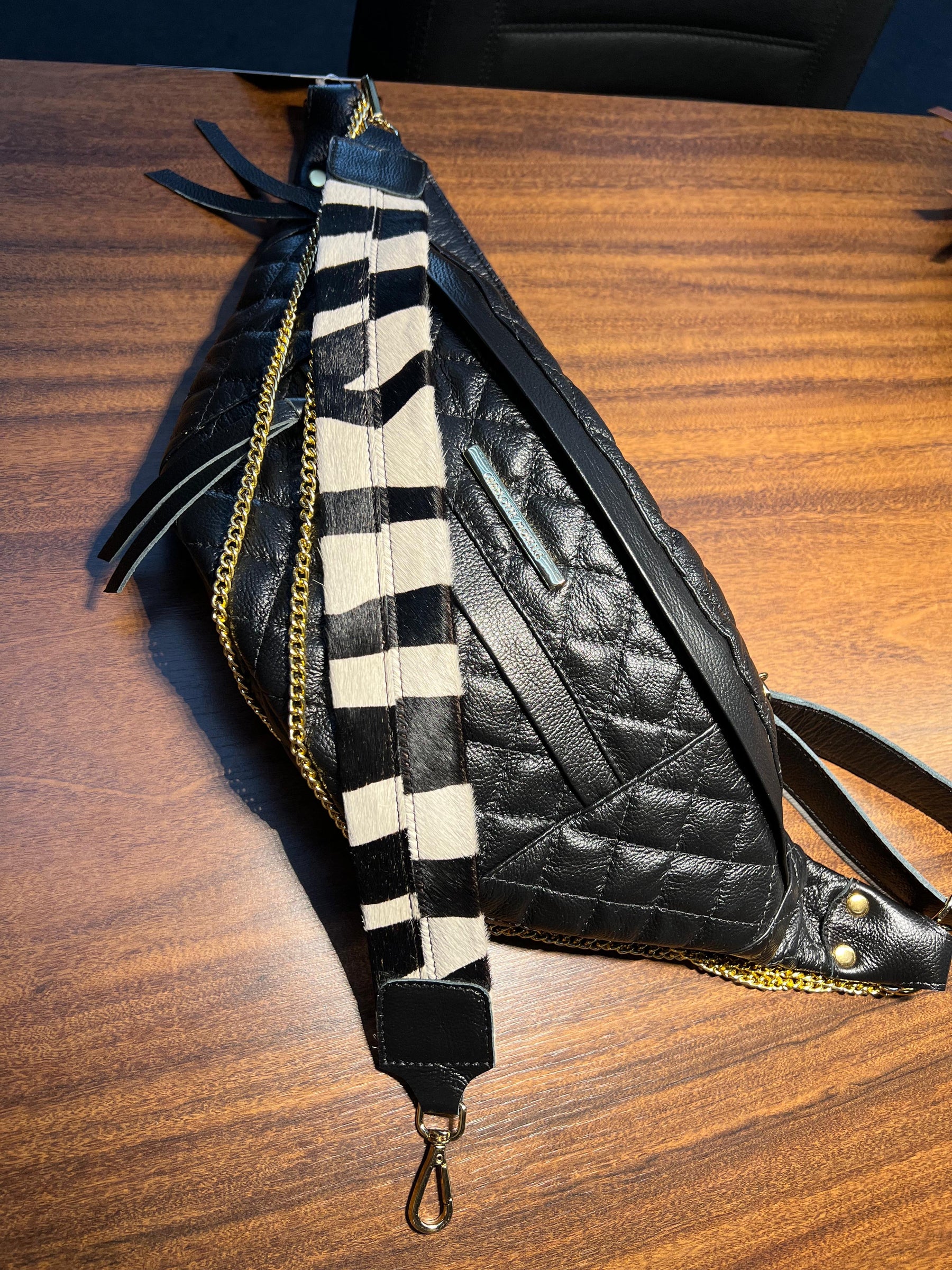 Bolsa IPANEMA em couro legítimo