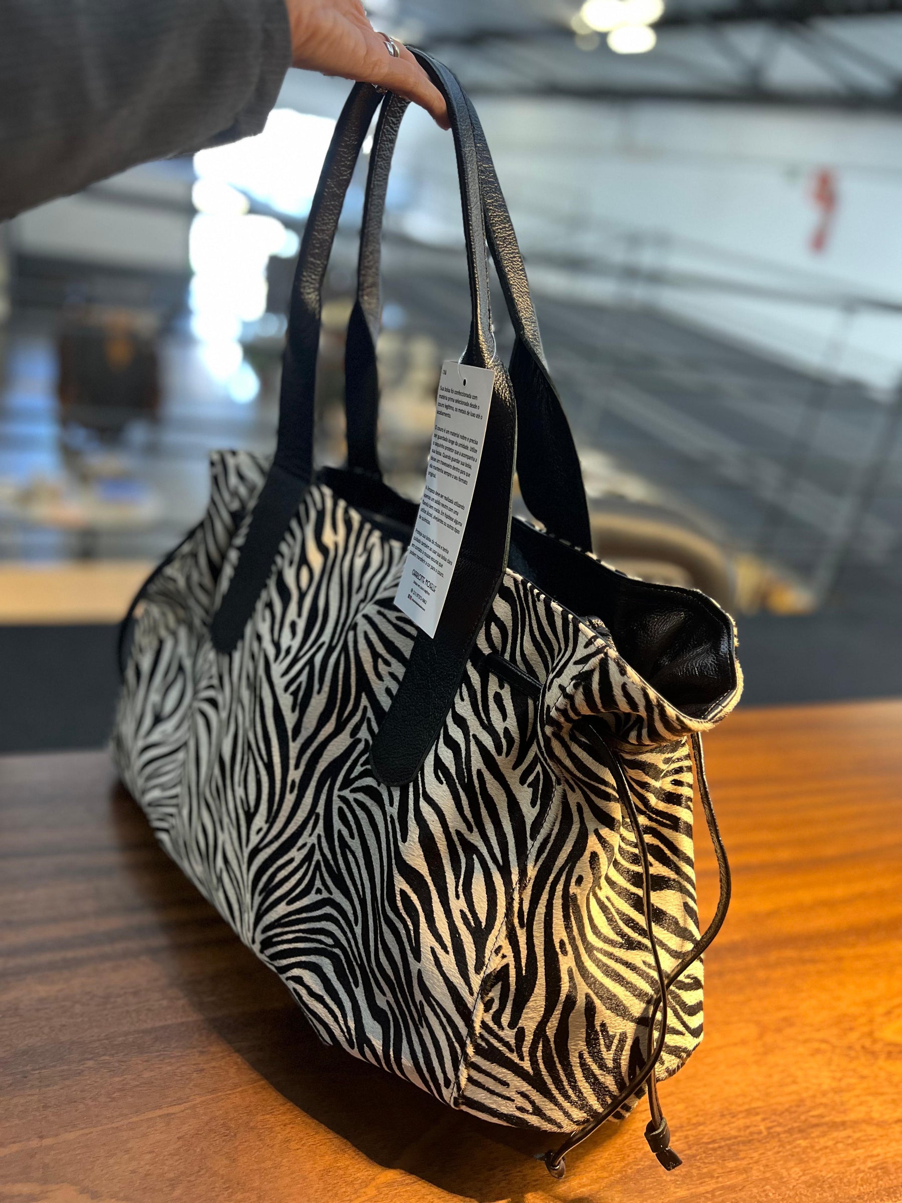 Bolsa SANTORINI em couro legítimo