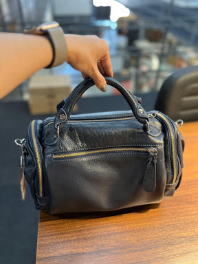 Bolsa DINAMARCA em couro legítimo