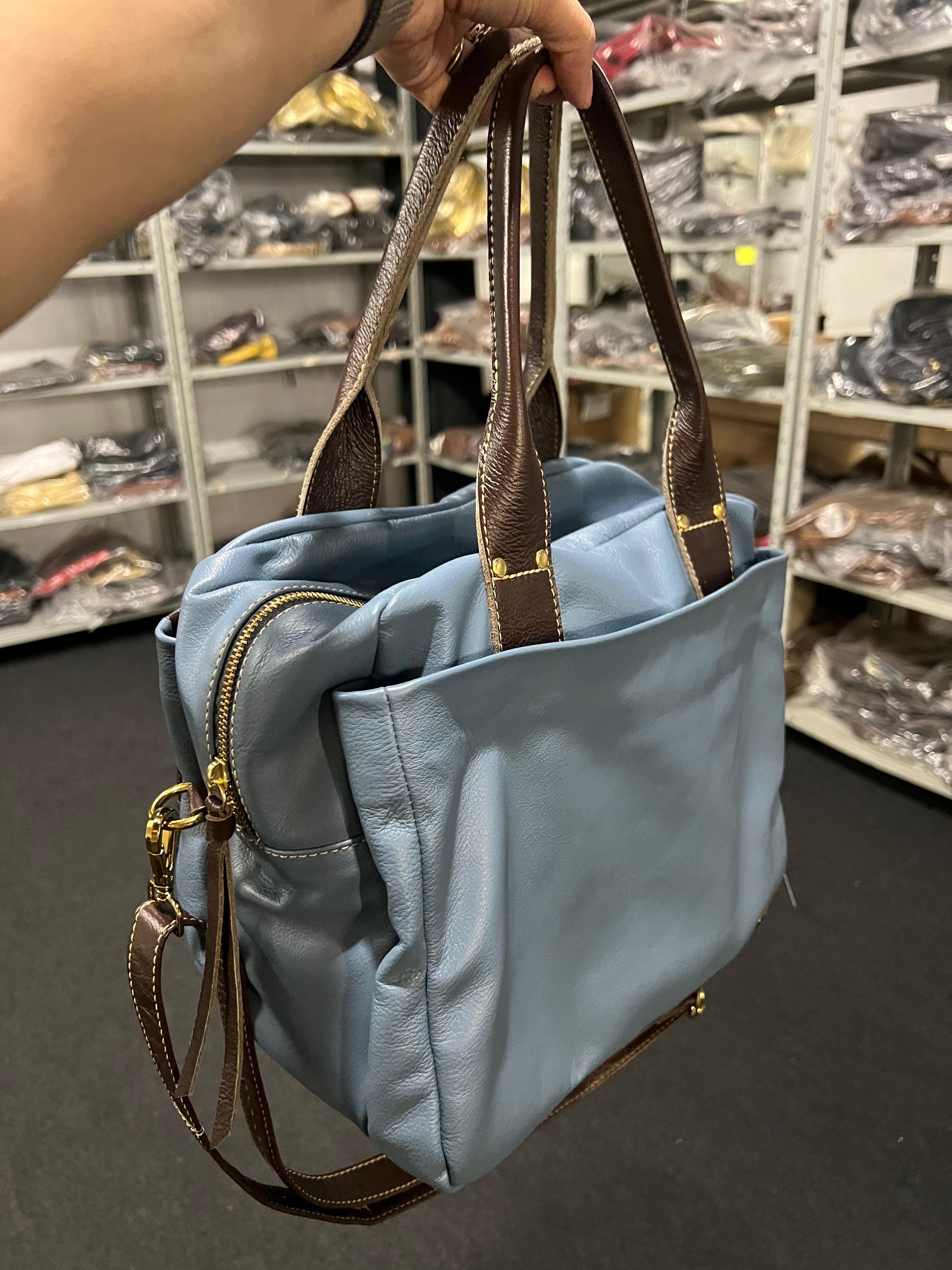 Bolsa BUENOS AIRES em couro legítimo