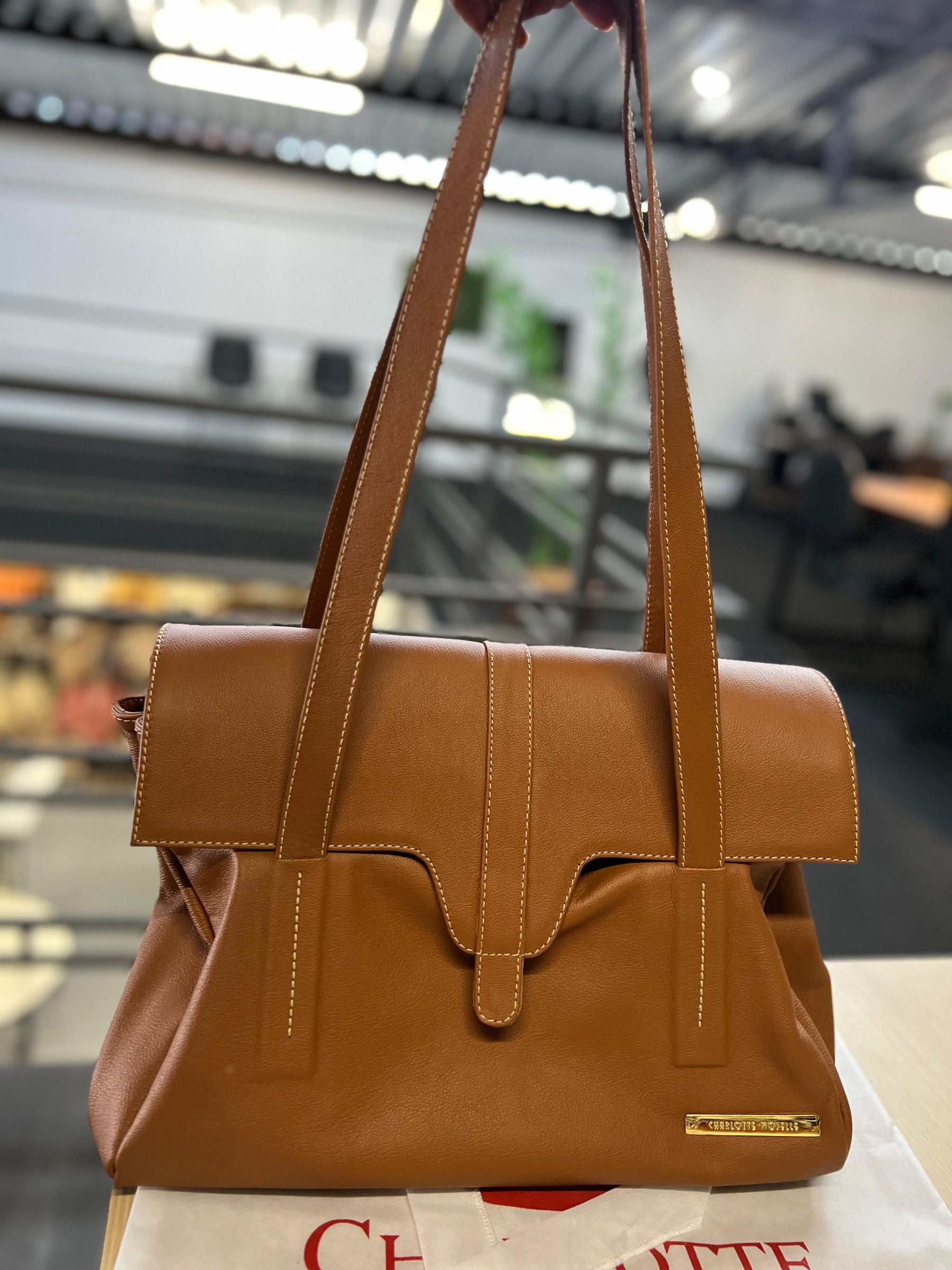 Bolsa CHILE em couro legítimo