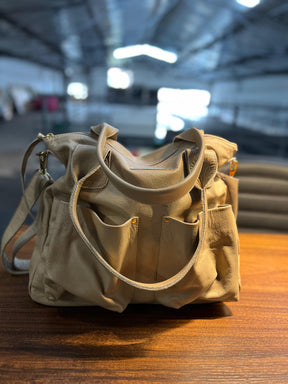 Bolsa VALÊNCIA  em couro legítimo