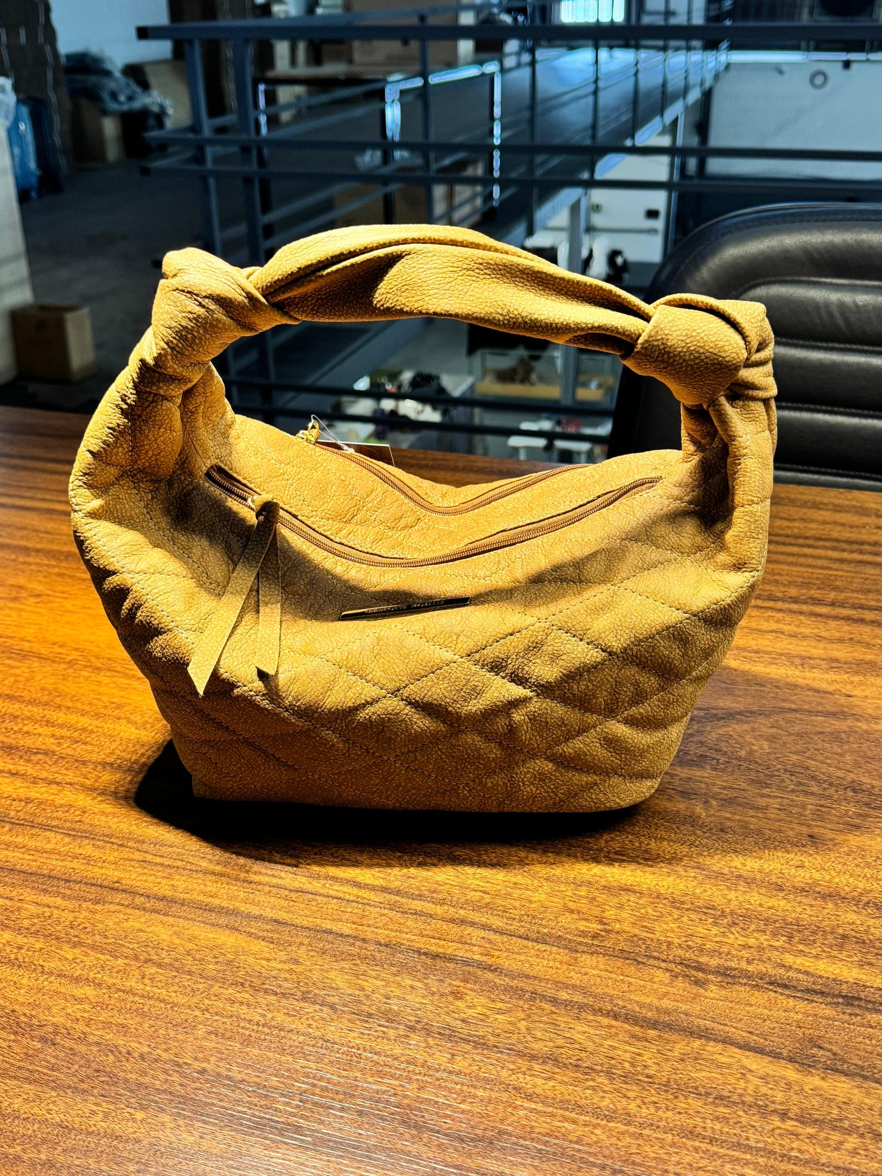 Bolsa LEBLON em couro legítimo (Lançamento!)