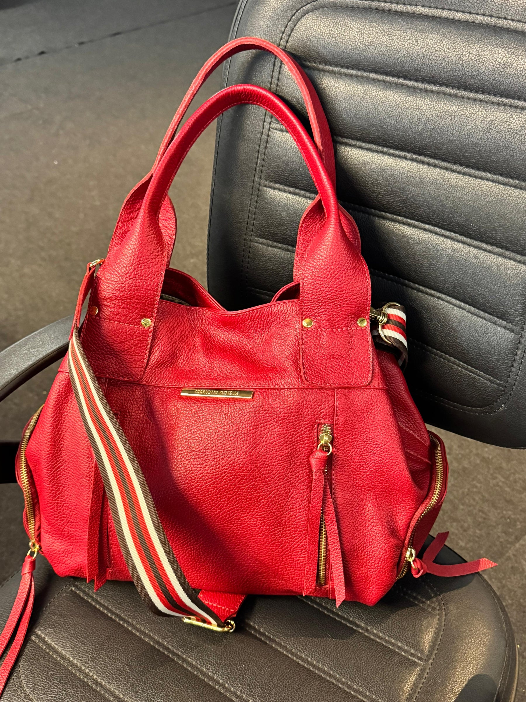 Bolsa MONTEVIDÉO em couro legítimo