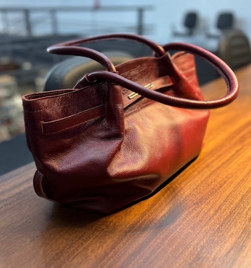 LANÇAMENTO! Bolsa BONATA em couro legítimo