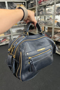 Bolsa SUÍÇA em couro legítimo