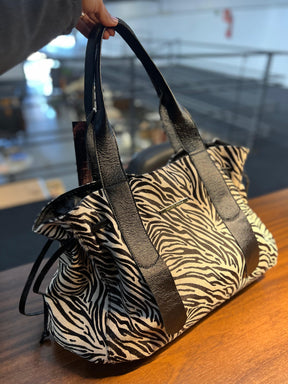 Bolsa SANTORINI em couro legítimo