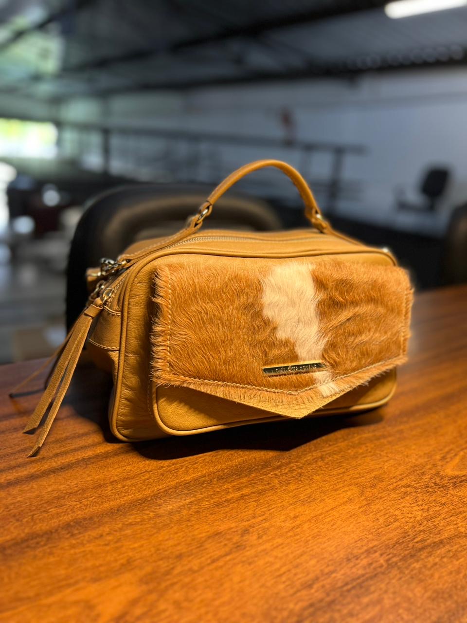 Bolsa MÔNACO em couro legítimo
