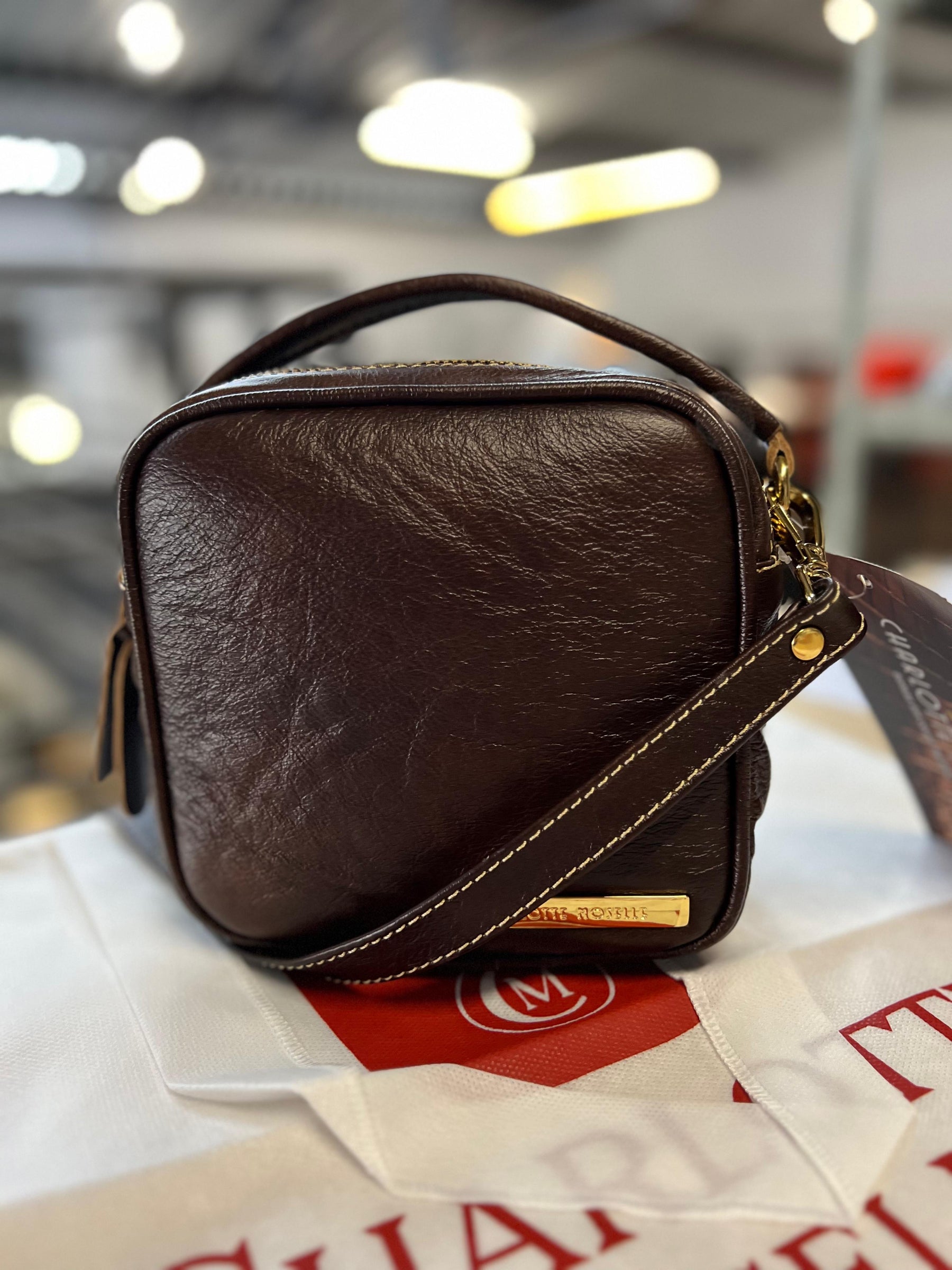 Bolsa CANCUN em couro legítimo