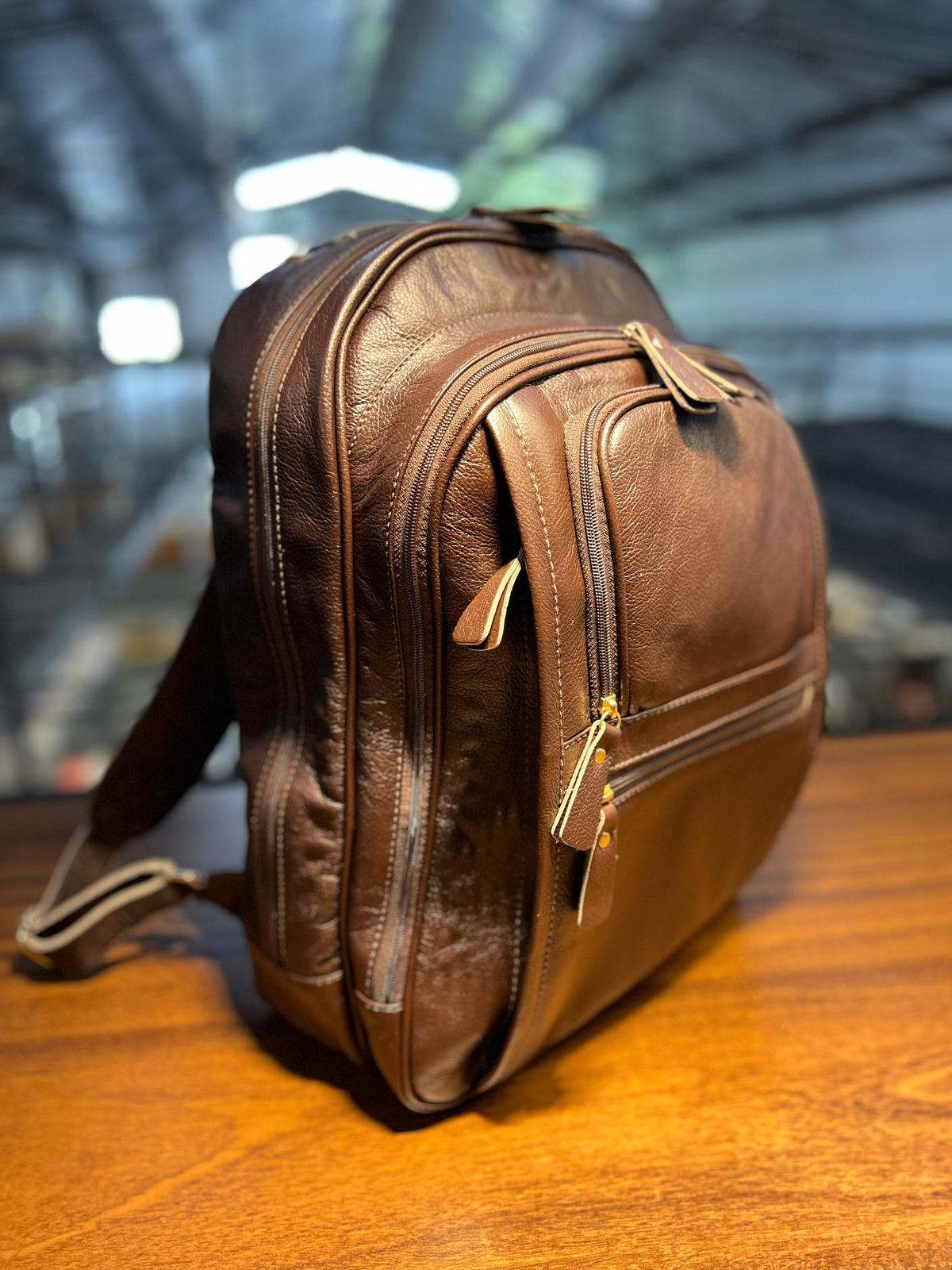 Mochila Masculina GIBRALTAR em couro legítimo