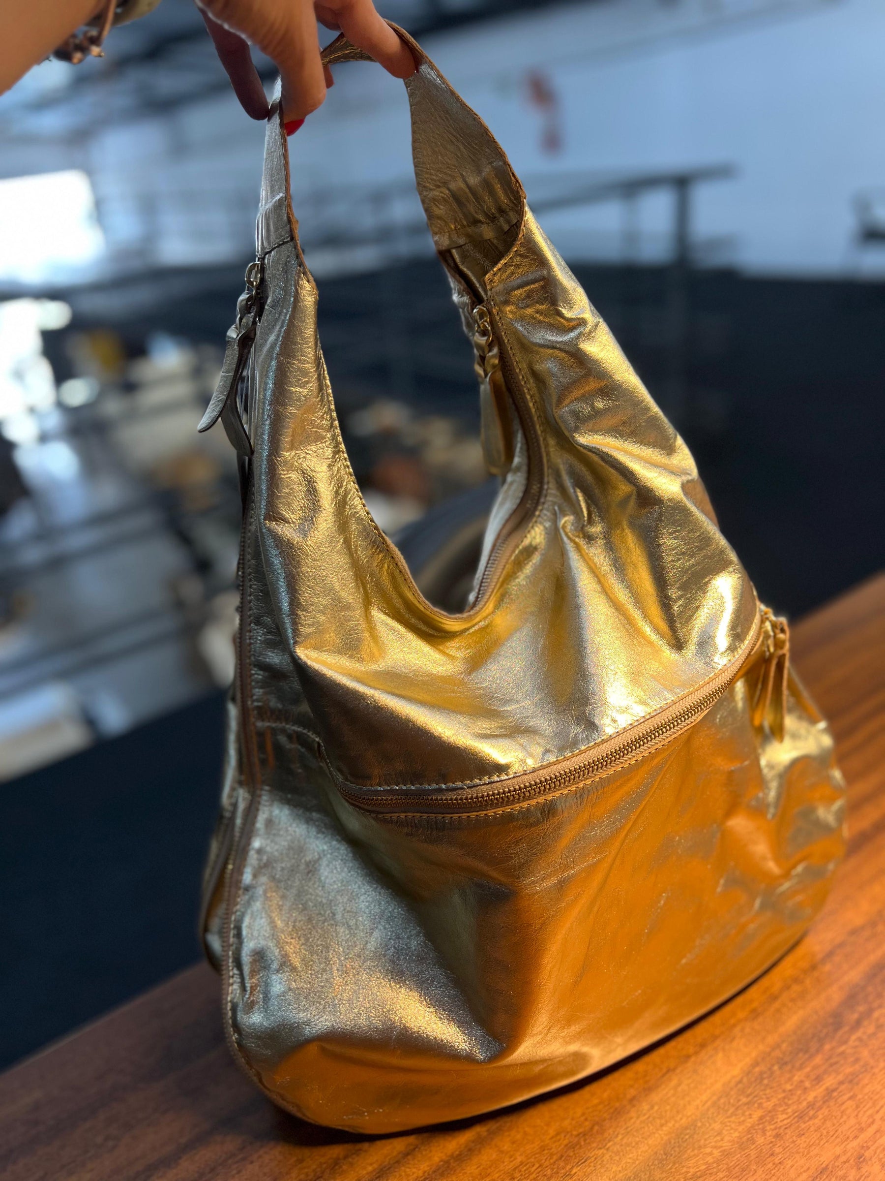Bolsa BANGKOK em couro legítimo