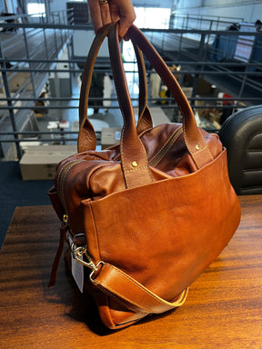 Bolsa BUENOS AIRES em couro legítimo