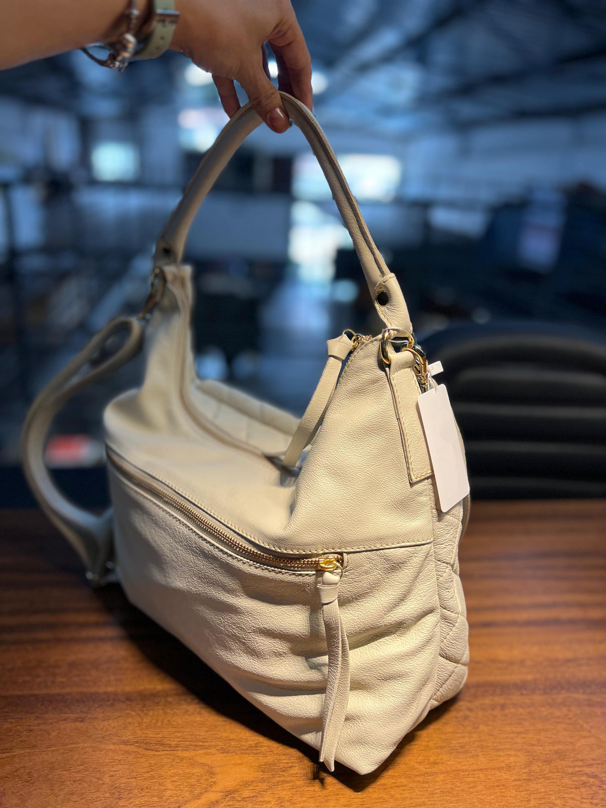 Lançamento! Bolsa ROMÊNIA em couro legítimo