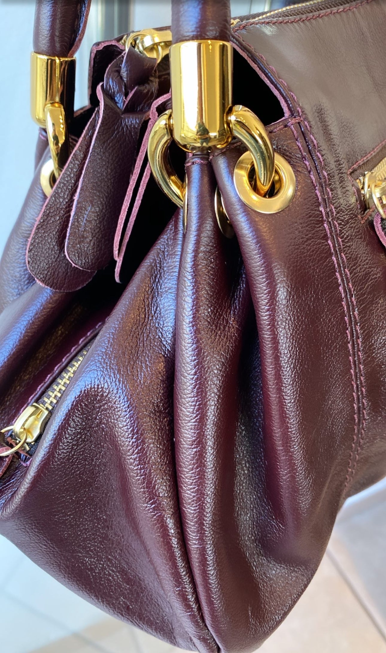 Bolsa VIENA em couro legítimo