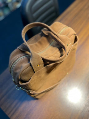 Bolsa BUENOS AIRES em couro legítimo