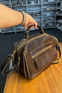 Bolsa SUÍÇA em couro legítimo